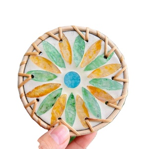 Assiette en osier faite à la main, résistante à la chaleur, cadeau écologique, fabriqué au Vietnam TUYET DUNG FAD4 - Product Image 1