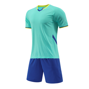 Camiseta de fútbol azul claro de alta calidad 100% poliéster gran oferta kits de fútbol - Product Image 6