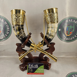 Viking en corne véritable naturelle polie à la main avec la meilleure qualité, véritable chope à boire fabriquée à la main Viking Horn par FWE - Product Image 1