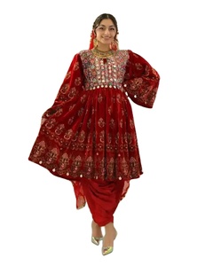 Costume 3 pièces en dentelle brodée professionnel très demandé, nouveau style, robe afghane kuchi pour femmes musulmanes, pour les mariages et les fêtes - Product Image 1