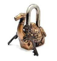 Fournisseur en gros de marque-pages traditionnels en laiton avec motif de chameau et 2 clés