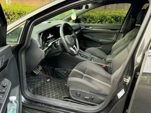 Volkswagen <span class=keywords><strong>Golf</strong></span> <span class=keywords><strong>8</strong></span> <span class=keywords><strong>R</strong></span>-<span class=keywords><strong>Line</strong></span> 2WD Coche usado Calidad Proveedor automotriz Hecho en China con descuento - Product Image 4