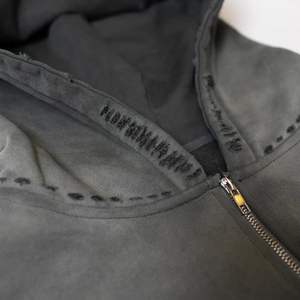 Oem personalizado 400gsm 500gsm algodón blanco Hoody ácido lavado Zip up desgastado Sudadera con capucha Sun Fade Hoodie chaqueta para hombres - Product Image 6