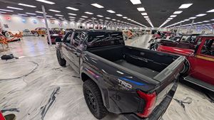 มินต์ 2025 ทาโคมา ทีอาร์ดี สปอร์ต ดับเบิ้ลแค็บ 4x4 - Product Image 6