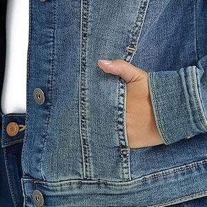 Veste en jean décontractée pour femmes Matériau frais avec décoration de boutons Vente chaude Prix bas pour l'été - Product Image 6