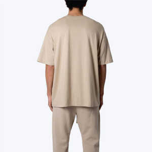 Tendance T-shirt surdimensionné lourd Hip Hop T-shirt avec logo de marque personnalisé pour hommes T-shirt en coton 100% pour hommes - Product Image 2