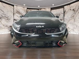 รถยนต์มือสองสภาพดี ปี 2024 รุ่น Forte GT Line FWD Sedan สีดำ ประหยัดน้ำมัน 39MPG เกียร์อัตโนมัติ ขับเคลื่อนล้อหน้า เครื่องยนต์ 2 ลิตร 14 แรงม้า 147 แรงม้า - Product Image 4