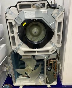 เครื่องปรับอากาศกรี OEM มินิสปลิต แบบอินเวอร์เตอร์ ระบบทำความเย็นและความร้อน ใช้สารทำความเย็น R32 เหมาะสำหรับห้องพักอาศัย โรงแรม ปลั๊กแบบ EU/US ประหยัดพลังงาน - Product Image 2