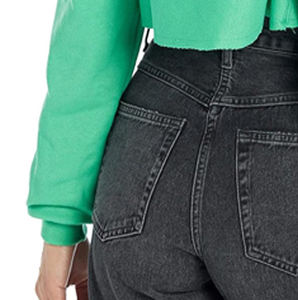 Alta calidad logotipo personalizado letra impresión suelta algodón manga larga pulóver Crop Top mujer Sudadera con capucha superventas - Product Image 2