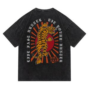 Camiseta gráfica para hombre de High Street Logotipo personalizado Microfibra Algodón Impreso Oversized Manga corta Streetwear Style Washed Technics - Product Image 1