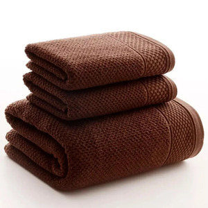 Serviette de bain de haute qualité pour hommes Utilisation en hôtel de luxe Serviette de bain 100% coton à vendre Conception personnalisée Serviette de bain violette pour hommes - Product Image 2