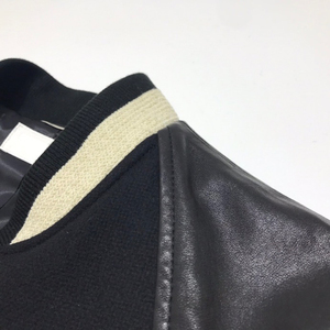 Chaqueta de Lana Chenille Personalizada 2024 con Envío Gratuito, Alta Calidad, MOQ Bajo, Diseño de Letras, Impermeable y Transpirable para Primavera - Product Image 4