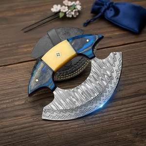 Couteau Ulu en acier de Damas avec manche en bois, coupe-pizza unique, couteau de chef, couteau de cuisine, cadeau idéal pour un anniversaire ou un anniversaire de mariage, hachoir à pizza - Product Image 1
