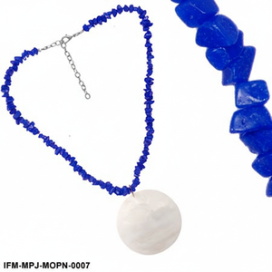 Collier tendance avec pendentif rond en nacre, bijoux bohèmes en pierres précieuses, collier en coquille blanche irisée pour femmes - Product Image 1