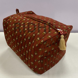 Bolsa de Mano Acolchada con Cierre, Estampado Floral, Ecológica, Reutilizable, Multiusos, para Cosméticos, Compras y Uso Diario - Product Image 1