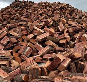 Suministramos la mejor leña de Ironbark australiana personalizada a granel para calefacción del hogar, uso en chimeneas y estufas, y más. - Product Image 1