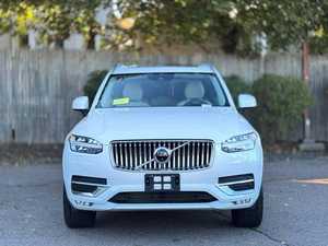 Volvo XC90 T6 Inscription Usado, 7 Pasajeros, Tracción en las Cuatro Ruedas, Volante a la Izquierda, Techo Panorámico, Arranque Remoto, Asientos de Cuero, Llantas de Aleación - Product Image 2