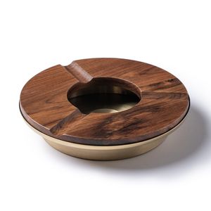 Cenicero de estilo americano de aleación de aluminio y nuez sin humo con estilo clásico para cigarrillos y cigarros - Product Image 3