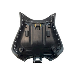 Asiento Original para Motocicleta Yamaha MT-03 2007-2011, Usado, en Cuero, Plástico y Fibra de Carbono, Modelo 5YKF47100100 - Product Image 2