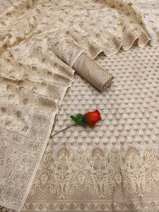 Saris en soie brocart géorgette tissés à la main, écologiques, sur mesure, en bleu royal avec imprimé argenté pour mariage - Product Image 5