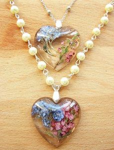 Neackles uniques Creative Handmade Glowing tradition neackles In Unique Dark Blue Sky Clouds Resin Luminous Necklace For Wome - Product Image 3