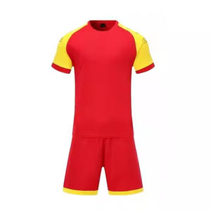 2025 nouveau logo personnalisé de haute qualité vêtements de football coloré blanc entraînement sportif maillot uniforme ensemble méthode de sublimation - Product Image 5