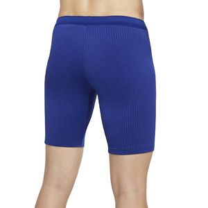 กางเกงขาสั้นออกกำลังกายผู้ชายขายดี แบบ OEM ความยาวระดับเข่า ผ้ารัดรูป ยืดหยุ่น ระบายอากาศ แห้งเร็ว ลดราคา - Product Image 2
