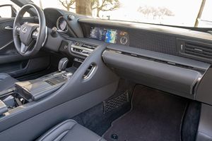 SUPER CLEAN 2023 LE-XU-S LC 500 CONVERTIBLE PRÊT À ÊTRE EXPÉDIÉ - Product Image 5