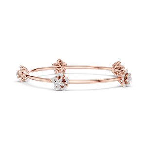กำไลข้อมือเพชรแล็บทรงดอกไม้ 1.04 กะรัต เจียระไนแบบบริลเลียนท์ ทอง 18KT, 14KT, 10KT และเงิน 925  มีตัวเลือกสีโรสโกลด์, เยลโลว์โกลด์, ไวท์โกลด์ - Product Image 1