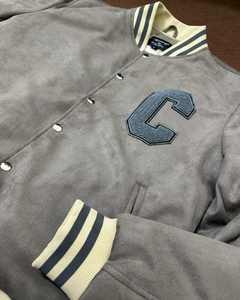 Chaquetas de moda Forro acolchado Parches de chenilla personalizados Letterman College Hombres Bomber Béisbol Chaqueta universitaria de lana a prueba de viento Hombres - Product Image 4