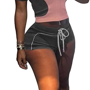 ชุดเซ็ตเสื้อครอปวินเทจแบบซิปและกางเกงขาสั้น สไตล์สตรีทแวร์ลำลองสำหรับผู้หญิง แต่งขอบตัดกัน ดีไซน์เซ็กซี่ 2 ชิ้น - Product Image 5