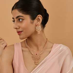 Women's Short Zinc Alloy Zircon Tassel <b>Necklace</b> with Green <b>Ruby</b> Stones for Wedding Occasions - Product Image 1