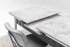 Ensemble de meubles de salle à manger moderne et élégant en acier inoxydable et velours, 1 table et 6 chaises, ajout élégant à la cuisine ou à la villa - Product Image 4