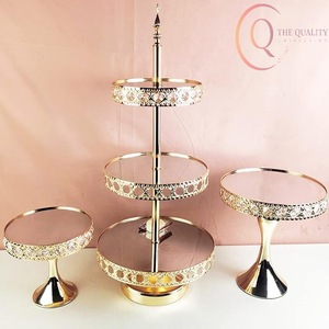 Elegante Soporte para Tartas de Metal con Aspecto Refinado, Perfecto para Bodas, Aniversarios y Decoración de Fiestas - Product Image 6