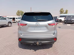 SUV Usada 2024, Impecable, Volante a la Izquierda, Asientos de Cuero, Cámara Trasera, Sin Accidentes - Product Image 3