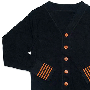 Pull d'hiver décontracté personnalisable pour femme Cardigan à col en V avec motif à rayures Patch en chenille de fraternité avant et arrière OEM - Product Image 4