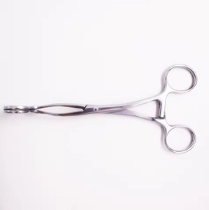 Instruments médicaux de qualité supérieure, instruments de base, support solide, ciseaux chirurgicaux, pinces à langue, pinces à pansements et à éponges - Product Image 5