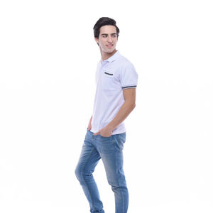 เสื้อยืดคอกลมแขนสั้นลายปักสไตล์มินิมอล Ultifresh Casual Performance ผลิตจากผ้าผสมคอตตอนและโพลีเอสเตอร์ - Product Image 1