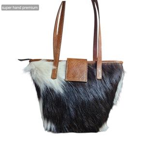 Felt Women's Minimalist Vintage Hobo <b>Bag</b> Fur Trim Water Resistant Medium Capacity Shoulder Strap Buckle Closure - Product Image 3