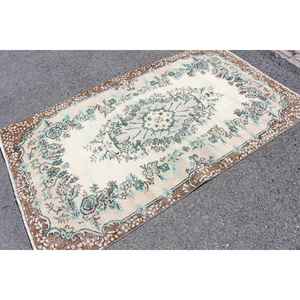 Alfombra Turca Vintage de 3.9x6.7 pies, Alfombra de Lana Marrón - Product Image 2