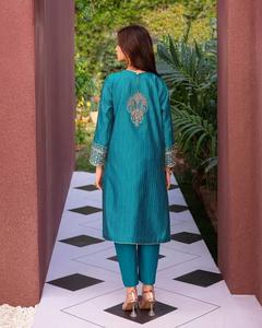Belle robe pakistanaise décontractée de taille personnalisée pour femmes musulmanes avec broderie imprimée robe pakistanaise pour femmes WS INTERNATIONAL - Product Image 4