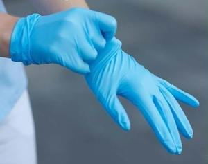 Ansell VersaTouch 92-471 Gants jetables bleu clair avec prise fiable pour la manipulation des aliments Nettoyage léger et produits chimiques - Product Image 3