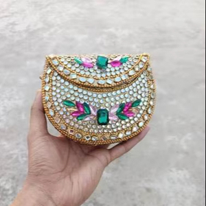 Bolso de mano tradicional hecho a mano con mosaico Kundan, bolso de noche étnico para fiesta nupcial, bolso de mano con cadena para boda, fiesta nupcial, bolso de noche. - Product Image 1