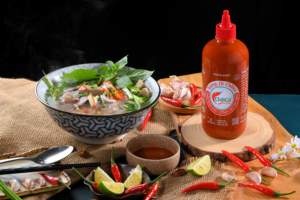 Sauce chili fraîche Chilica 712g Bouteille Sachet en vrac Origine Vietnam Fermentée 12 mois Sauces acidulées épicées pour tremper Nouilles - Product Image 5