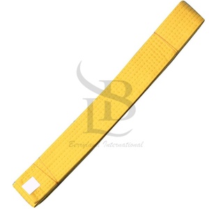 Ceintures de karaté personnalisées pour les arts martiaux Ceinture d'arts martiaux de haute qualité couleur et conception personnalisées - Product Image 2