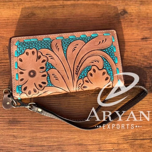 Pochette à bracelet en cuir véritable faite à la main de style occidental pour femmes pochette en cuir sculptée de couleur turquoise de taille compacte de vente chaude - Product Image 1