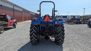 รถแทรกเตอร์นิวฮอลแลนด์ T4.75 ปี 2011 สำหรับขาย - Product Image 2