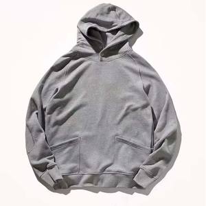 เสื้อฮู้ดดี้ผู้ชายทรงหลวมแบบดรอปโชว์เดอร์ ผลิตตามสั่ง พร้อมปักโลโก้ ผ้าฝ้าย 100% ระบายอากาศดี มีจำหน่าย - Product Image 4