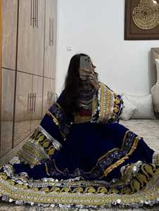 เดรสแบบดั้งเดิมประดับด้วยกำมะหยี่สีฟ้าชุบทองลูกไม้แบบทันสมัยต่ำส่งตรงจากโรงงาน - Product Image 3