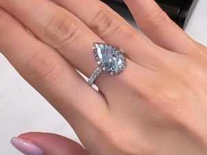 Anillo de Diamante Cultivado en Laboratorio de Corte Pera de 1.21 Quilates, Color Azul, Diseño Clásico Solitario de Oro Sólido de 10 Quilates, Joyería para Regalo de Compromiso o Fiesta para Mujer - Product Image 4